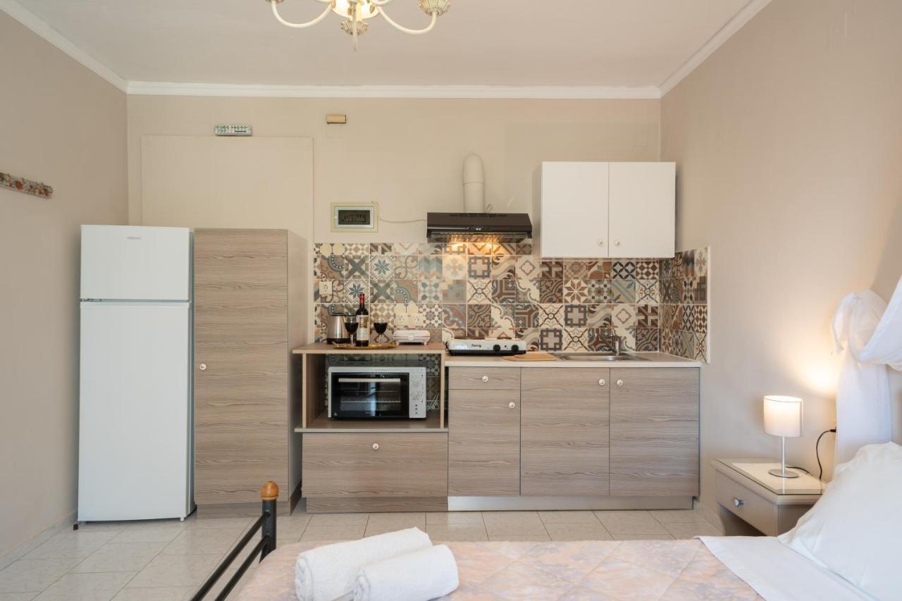 Minas Apartments Divarata Extérieur photo